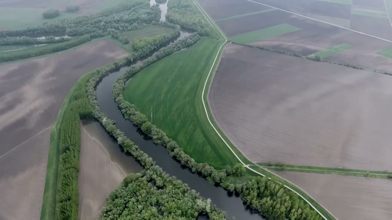 Zvýšenie bezpečnosti územia proti spätnému vzdutiu Malého Dunaja a Klátovského ramena z Váhu